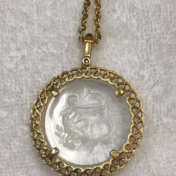 Zodiac Sign Goldtone Sagittarius - Picture 1 of 3